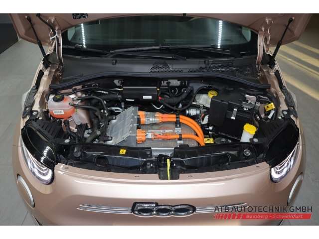 Fahrzeugbild eines Fiat 500