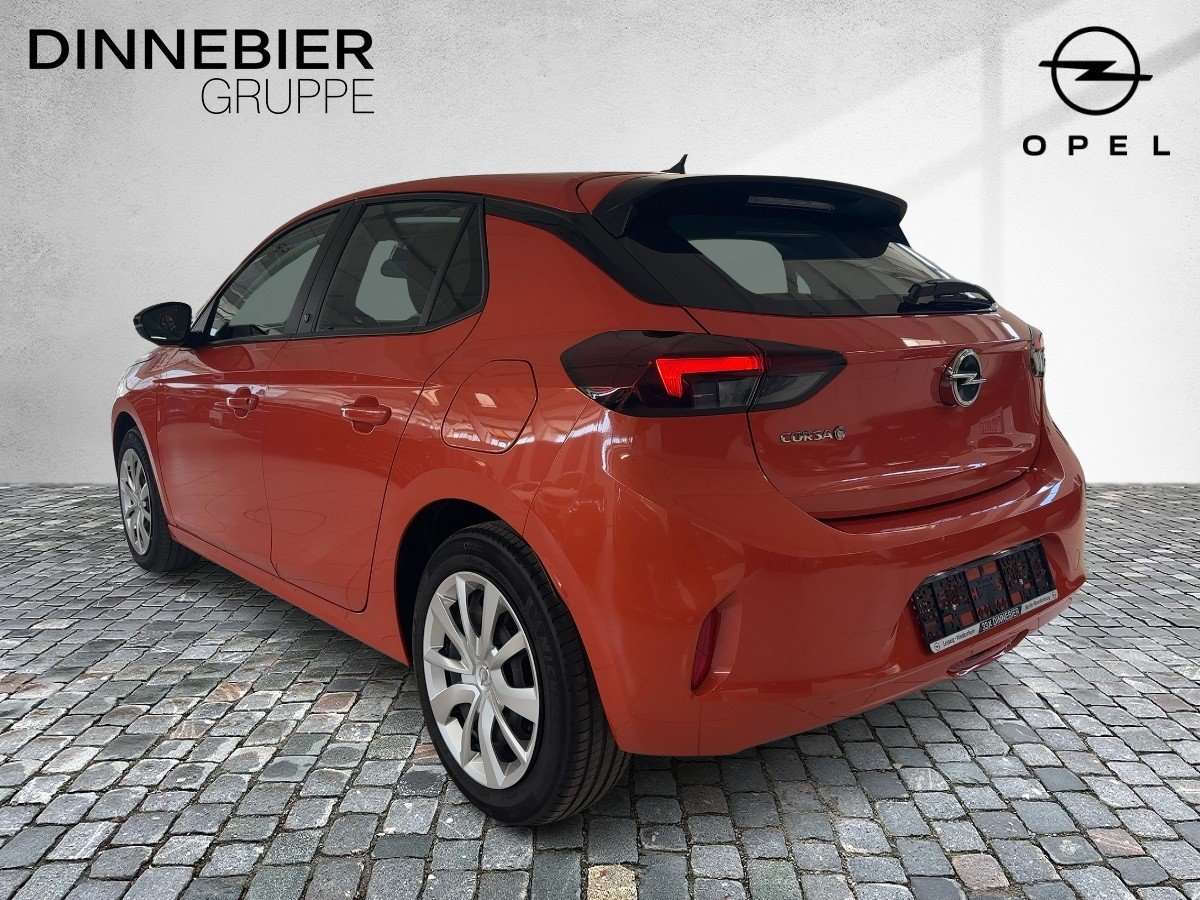 Fahrzeugbild eines Opel Corsa