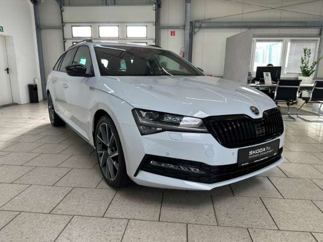 Fahrzeugbild eines Skoda Superb