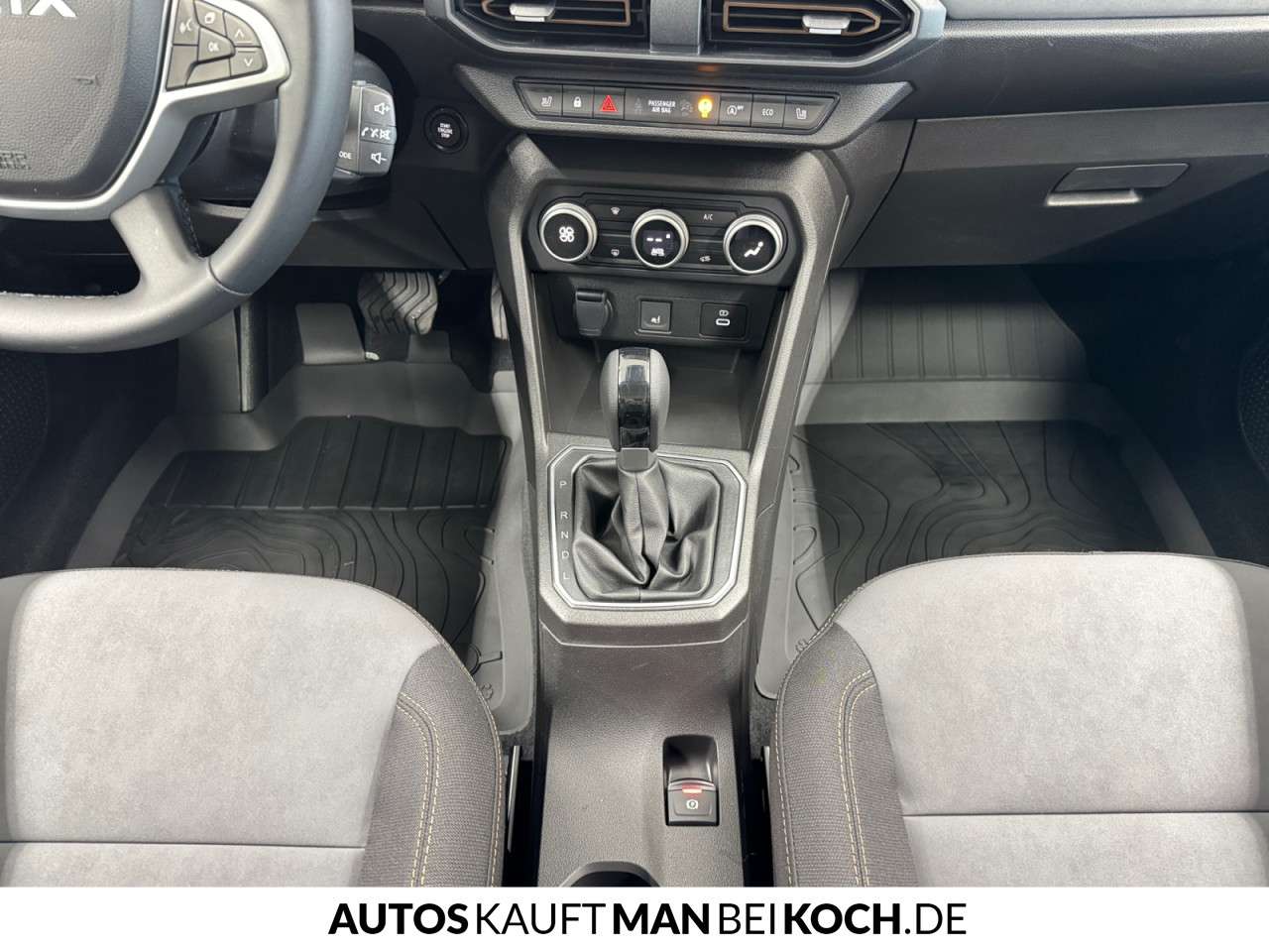 Fahrzeugbild eines Dacia Sandero