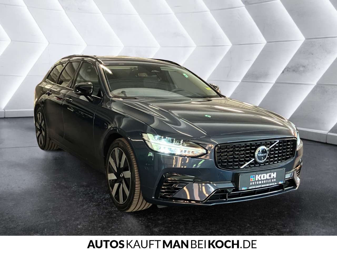 Fahrzeugbild eines Volvo V90
