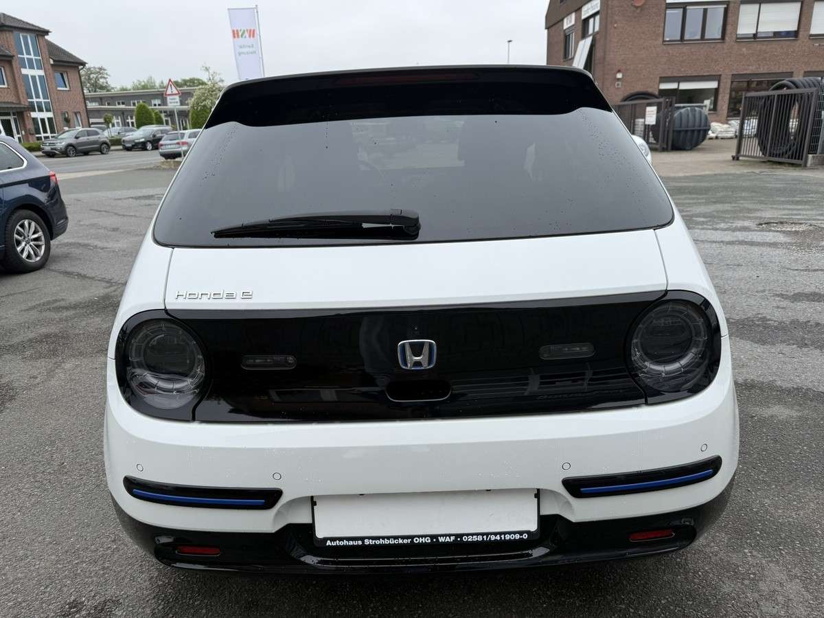 Fahrzeugbild eines Honda Honda e