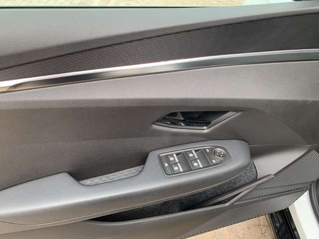 Fahrzeugbild eines Renault Megane E-TECH