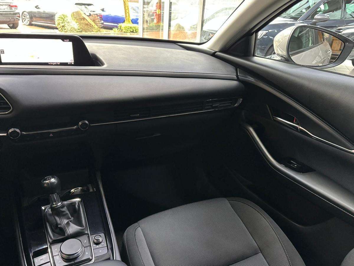 Fahrzeugbild eines Mazda CX-30