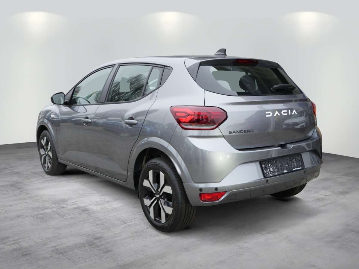 Fahrzeugbild eines Dacia Sandero