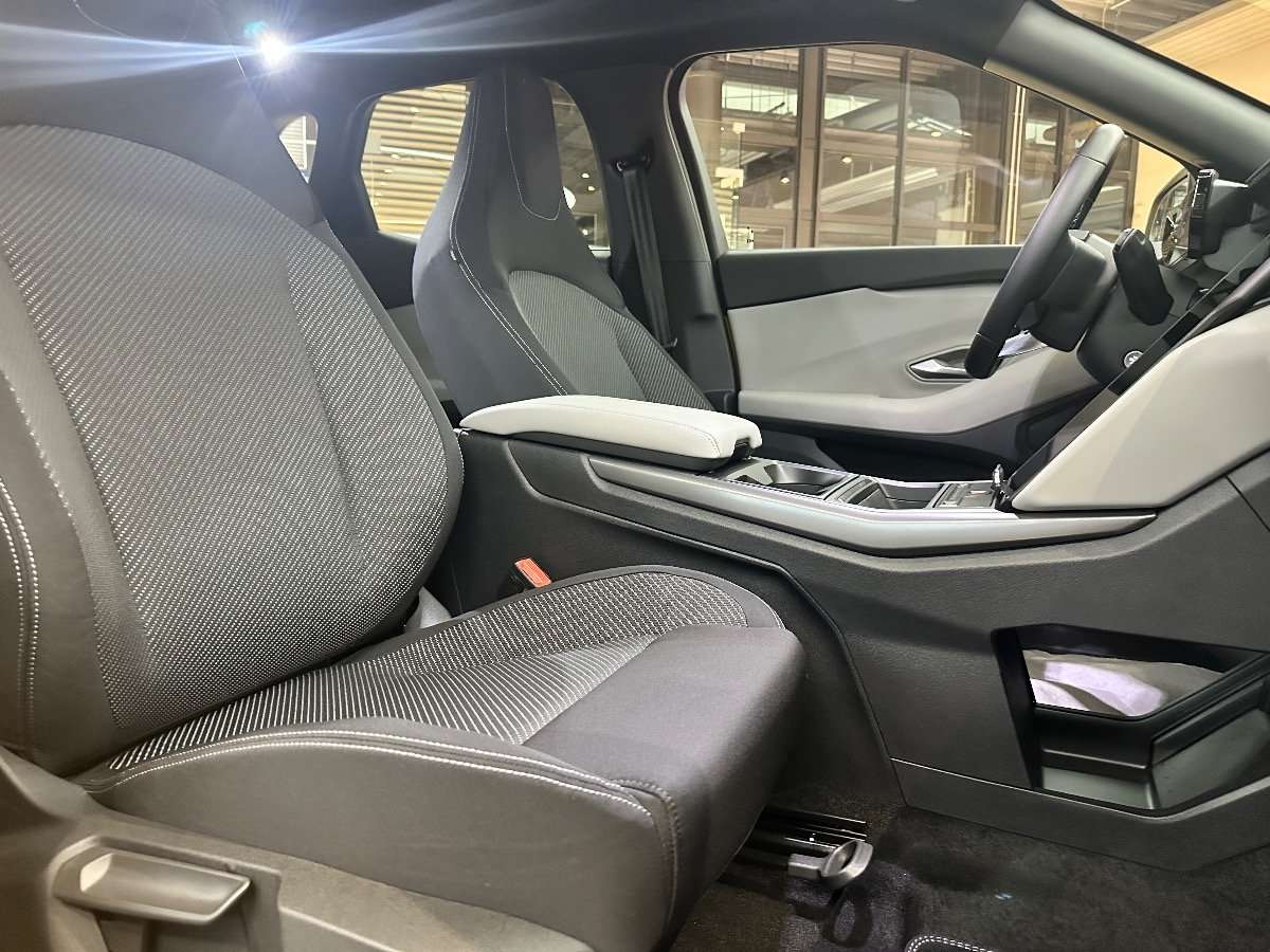 Fahrzeugbild eines Ford Capri