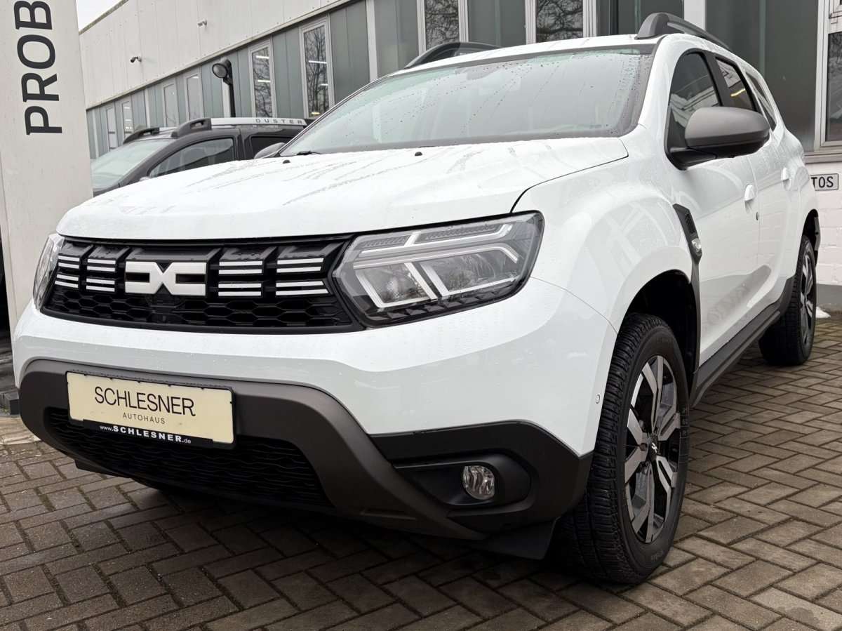 Fahrzeugbild eines Dacia Duster