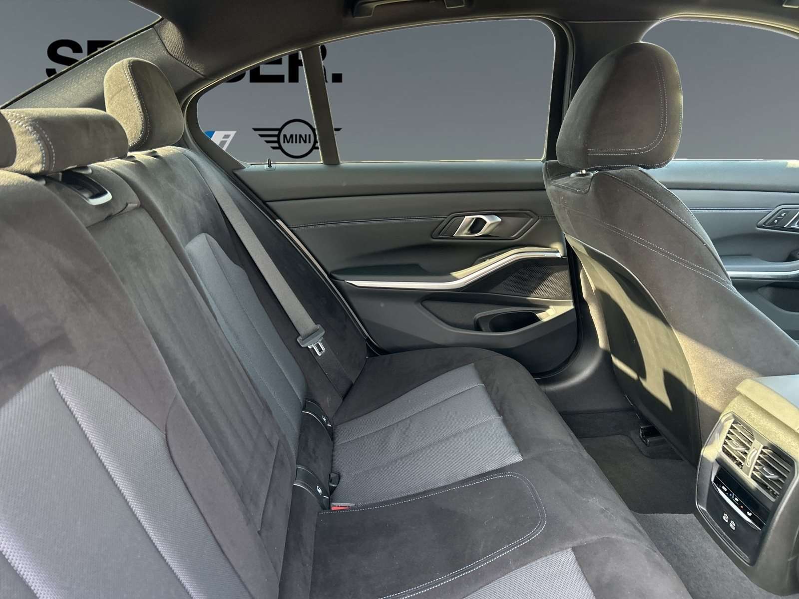 Fahrzeugbild eines BMW 3er-Reihe