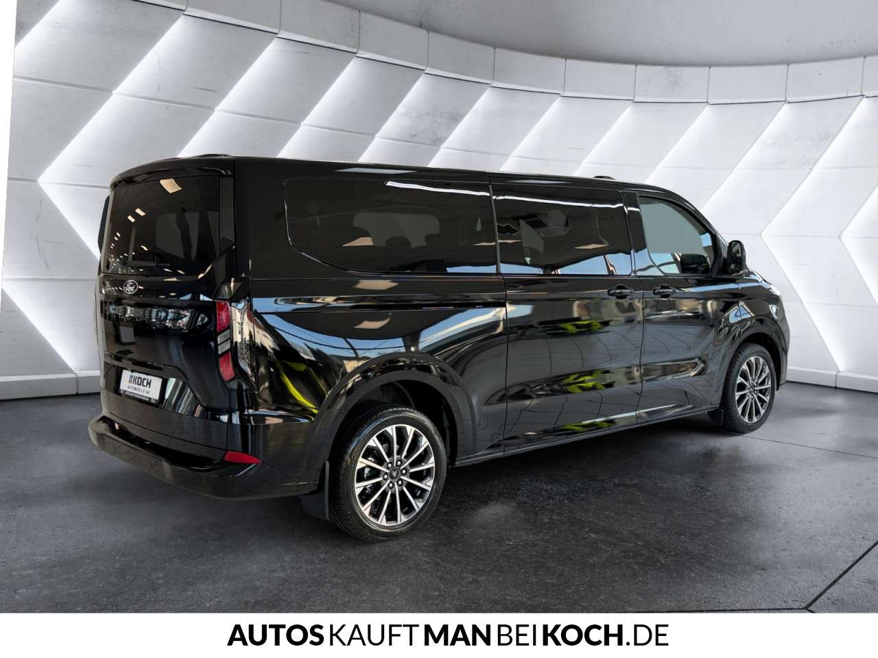 Fahrzeugbild eines Ford Tourneo Custom