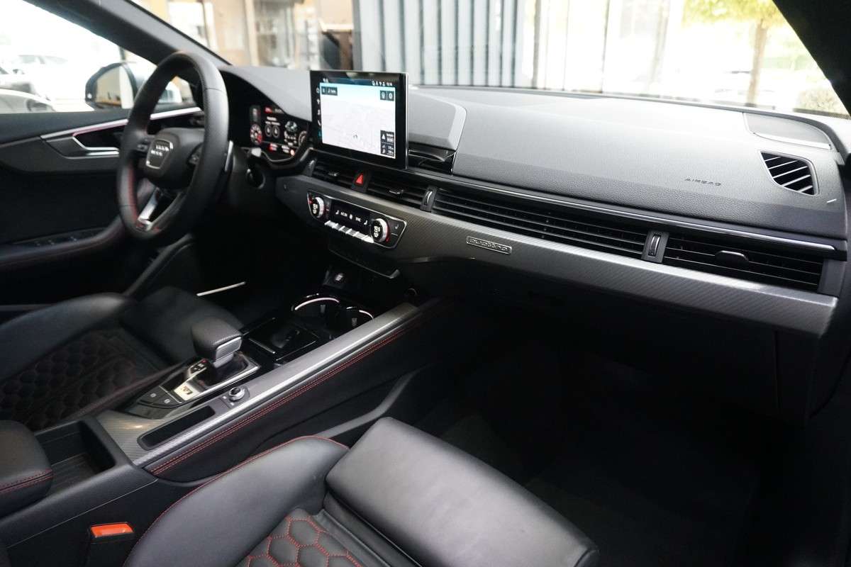 Fahrzeugbild eines Audi RS5