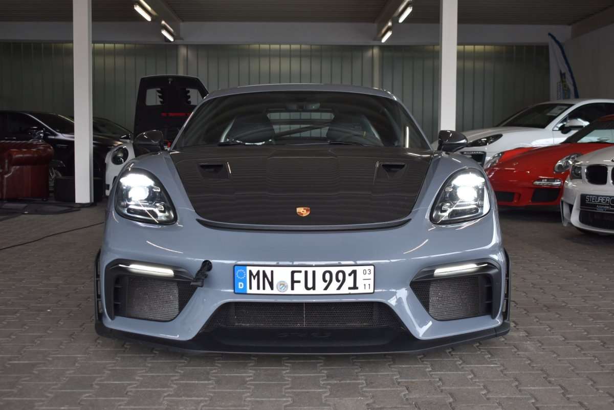 Fahrzeugbild eines Porsche Cayman