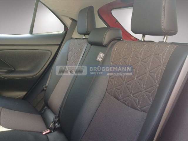 Fahrzeugbild eines Toyota Yaris Cross