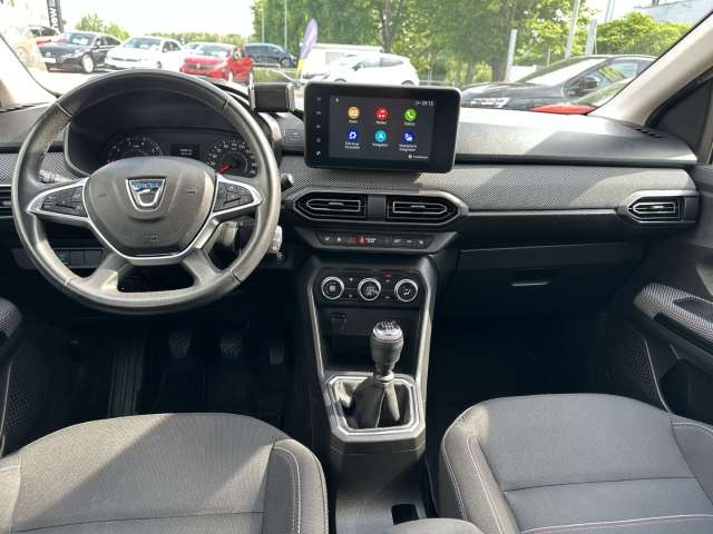 Fahrzeugbild eines Dacia Jogger