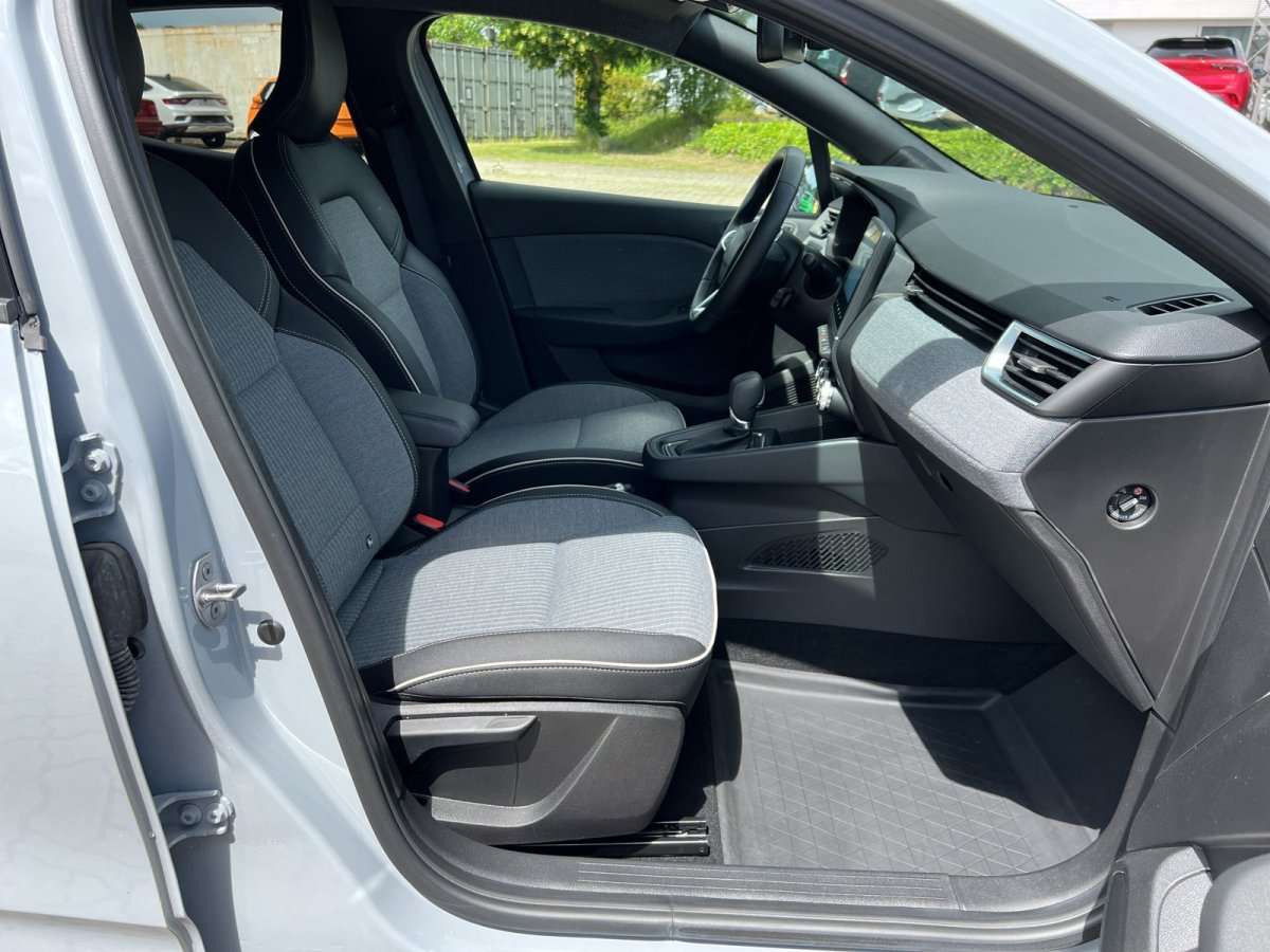 Fahrzeugbild eines Renault Clio