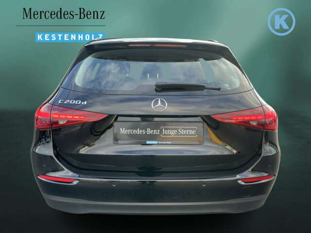 Fahrzeugbild eines Mercedes-Benz C-Klasse