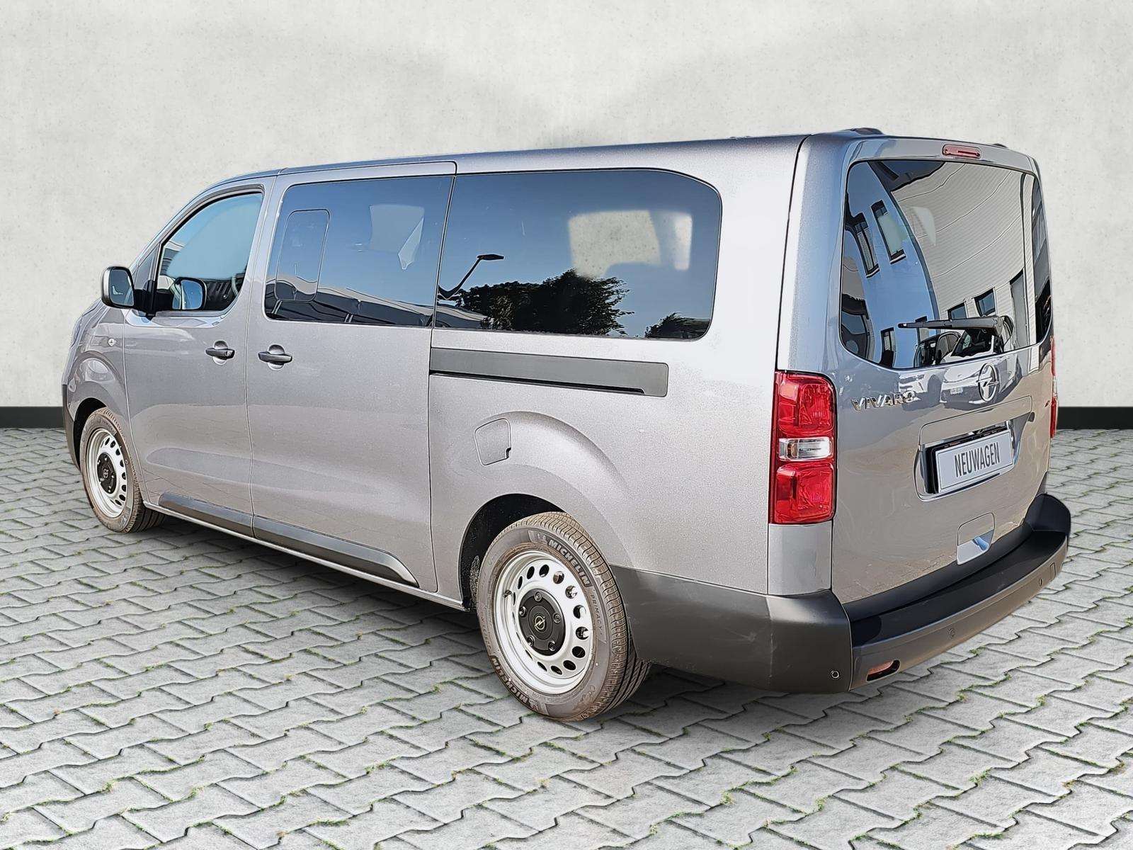 Fahrzeugbild eines Opel Vivaro