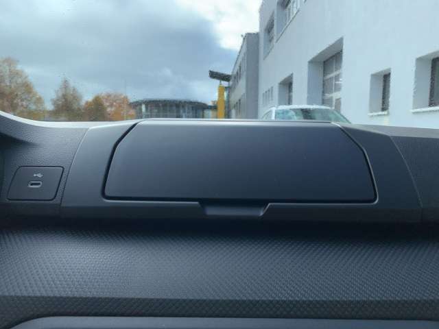 Fahrzeugbild eines Dacia Sandero