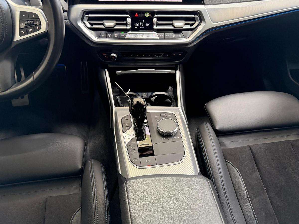 Fahrzeugbild eines BMW 3er-Reihe