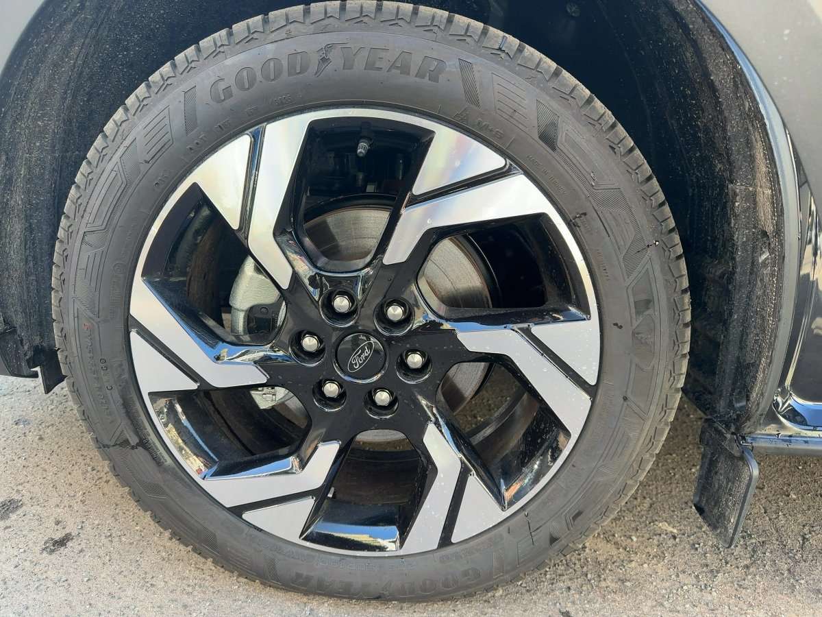 Fahrzeugbild eines Ford Tourneo Custom