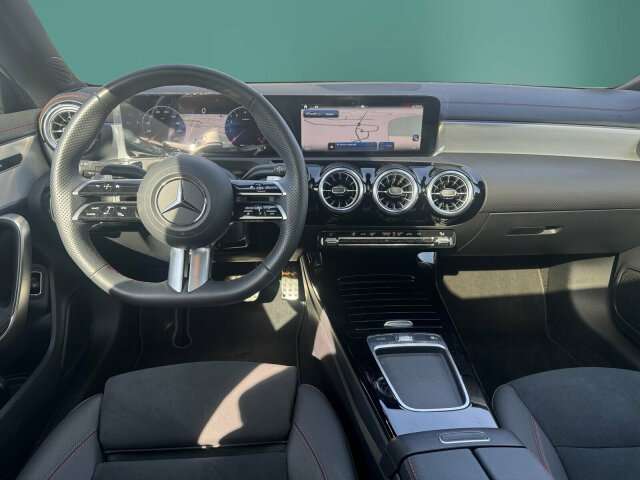 Fahrzeugbild eines Mercedes-Benz CLA