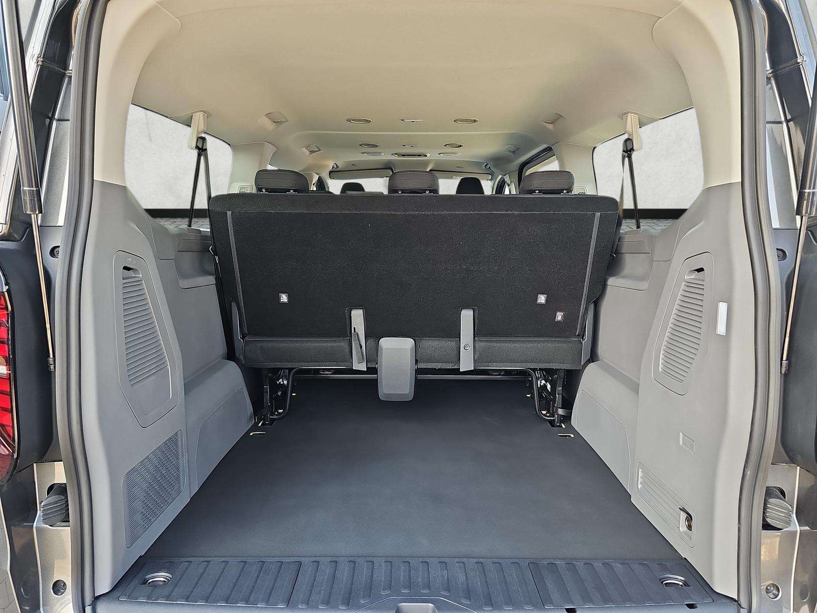 Fahrzeugbild eines Volkswagen Caravelle