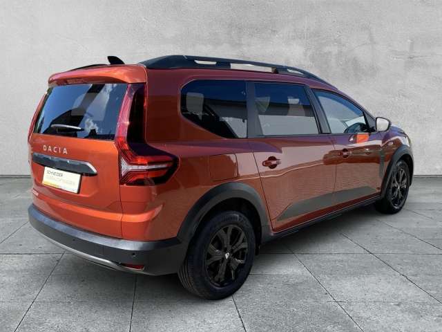 Fahrzeugbild eines Dacia Jogger
