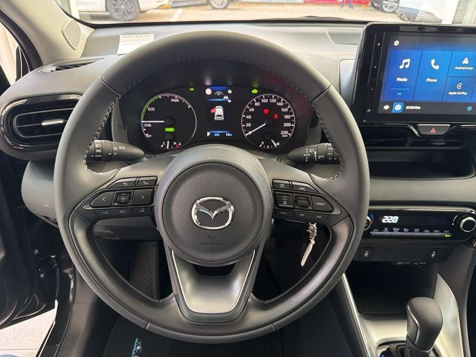 Fahrzeugbild eines Mazda Mazda2 Hybrid