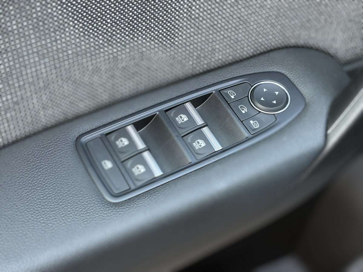 Fahrzeugbild eines Renault Symbioz