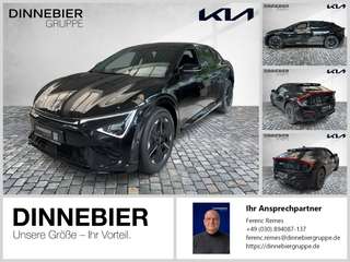 Schräge Frontansicht auf einen Kia EV6 , freigestellt