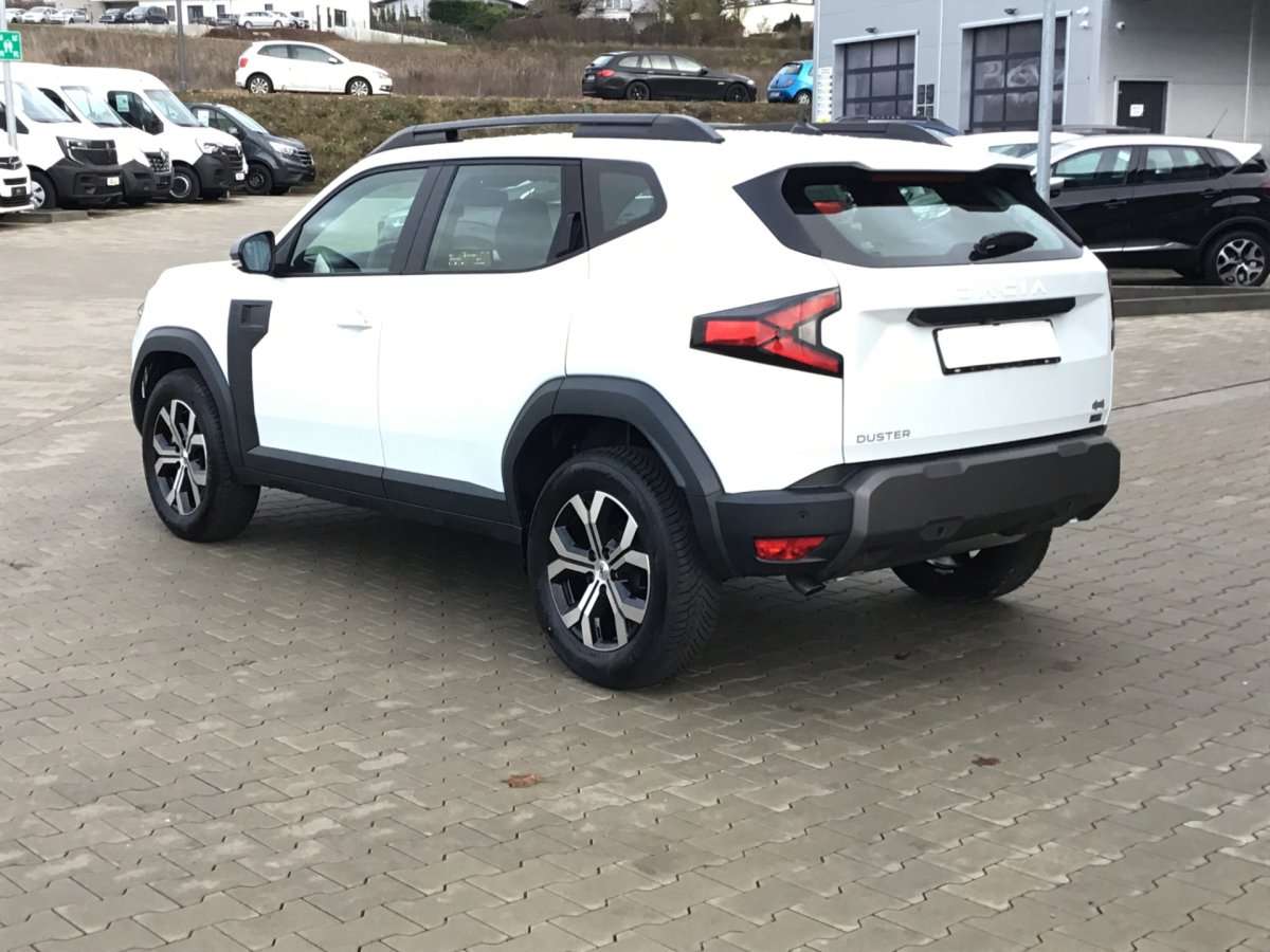 Fahrzeugbild eines Dacia Duster