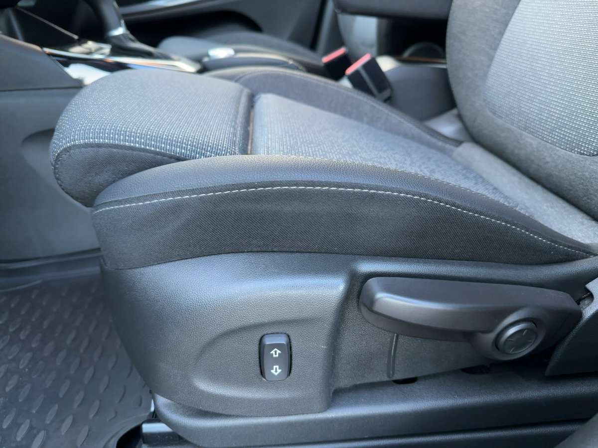 Fahrzeugbild eines Opel Crossland X