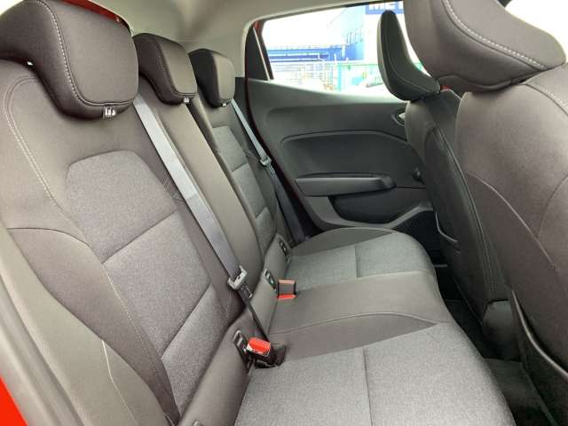 Fahrzeugbild eines Renault Clio