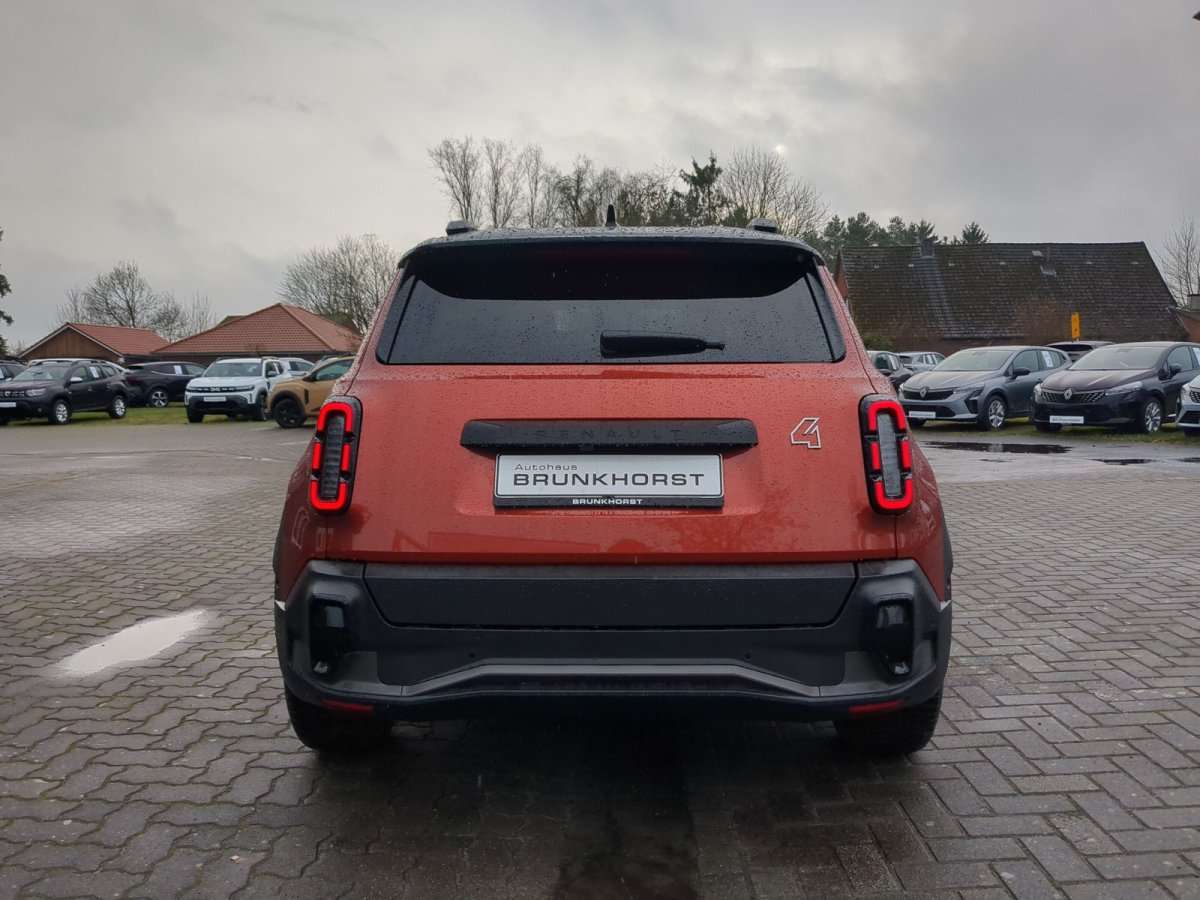 Fahrzeugbild eines Renault 4 E-TECH