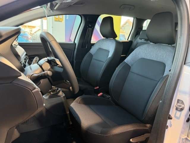 Fahrzeugbild eines Dacia Jogger