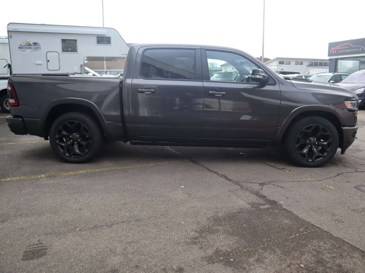 Fahrzeugbild eines Dodge RAM