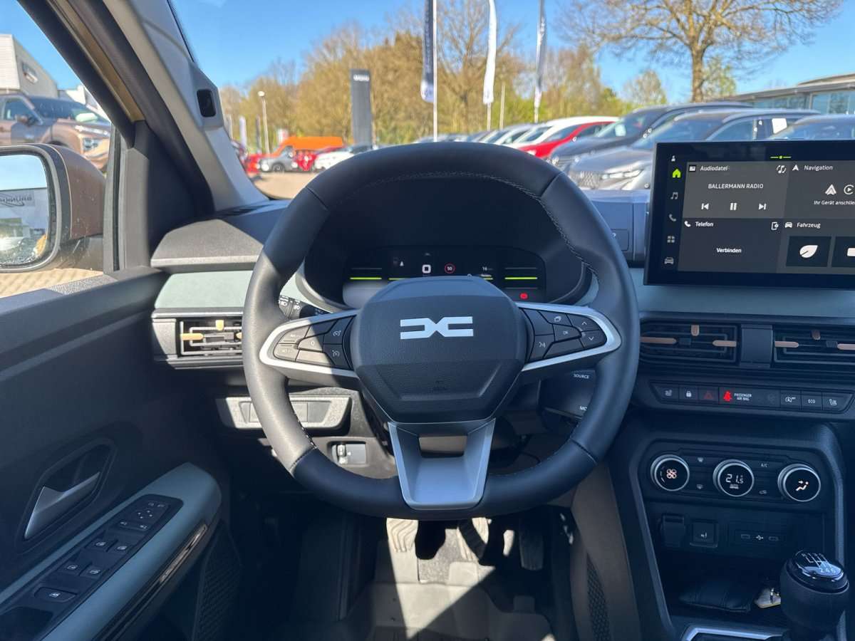 Fahrzeugbild eines Dacia Sandero