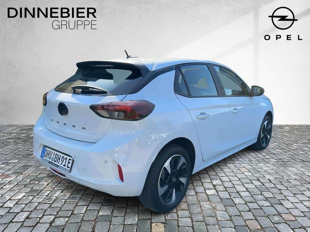 Fahrzeugbild eines Opel Corsa