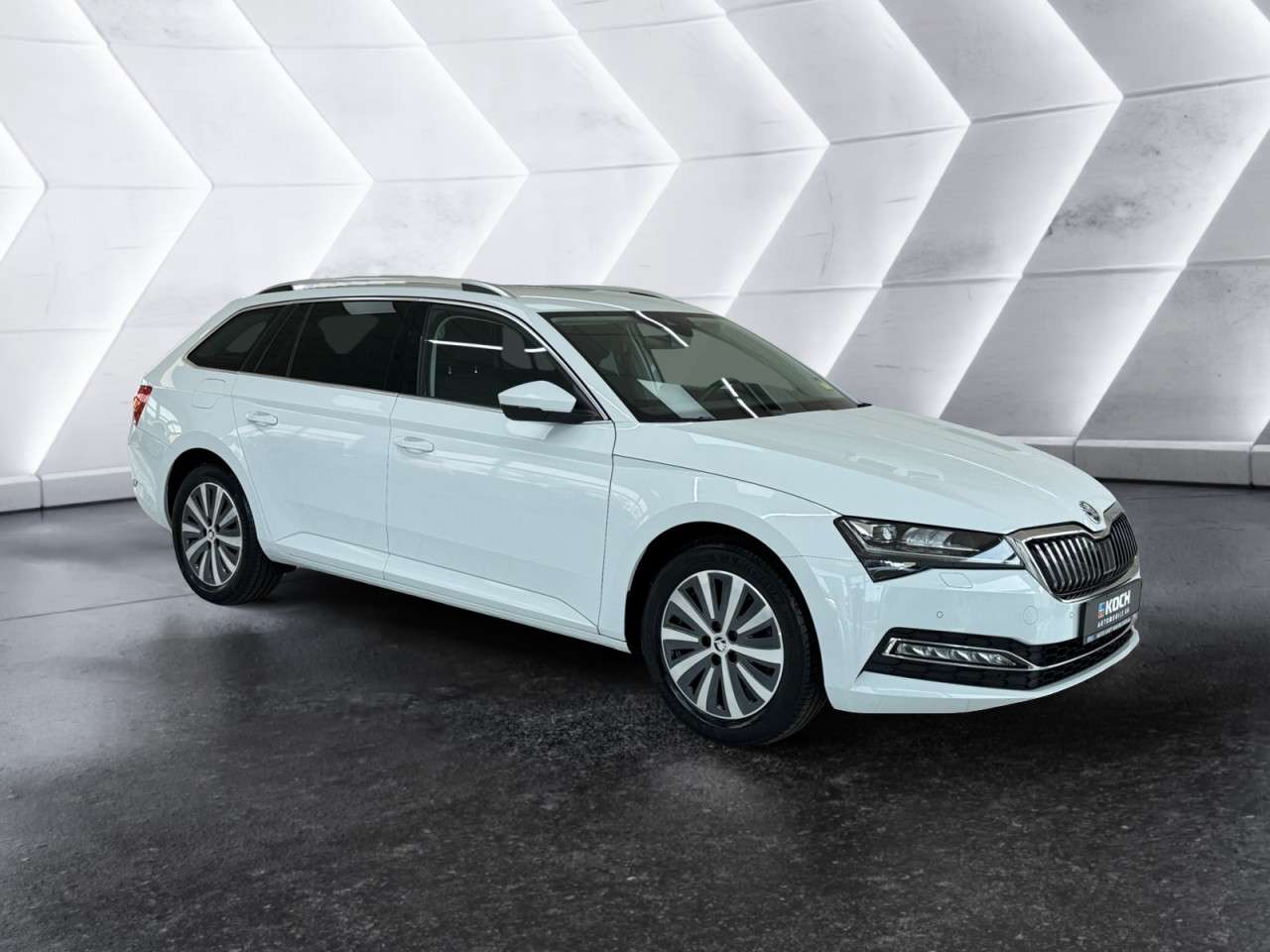 Fahrzeugbild eines Skoda Superb
