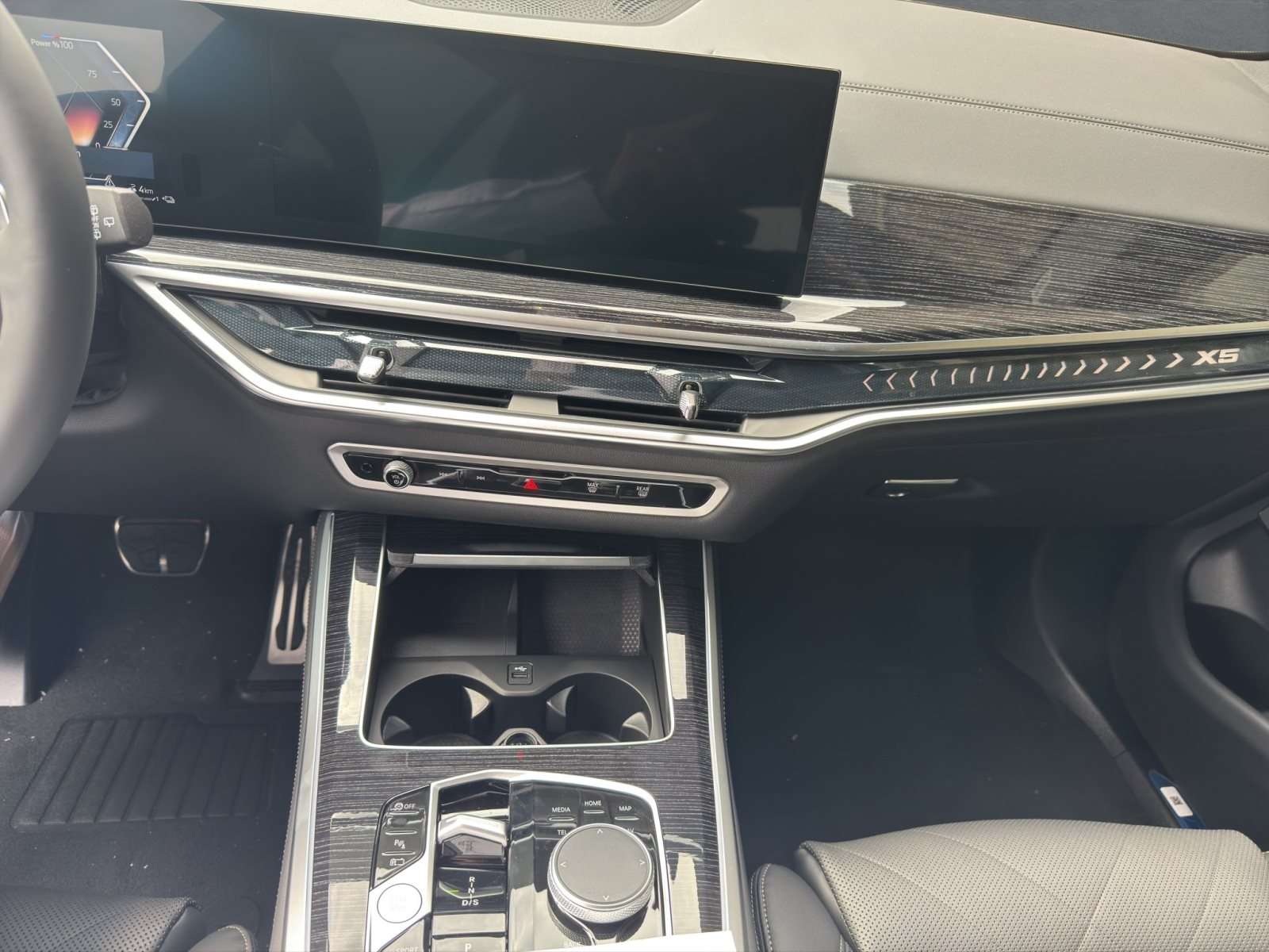 Fahrzeugbild eines BMW X5