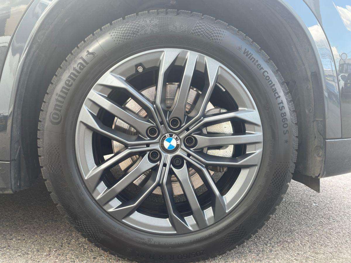 Fahrzeugbild eines BMW iX1