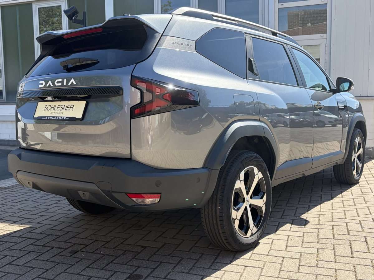 Fahrzeugbild eines Dacia Bigster