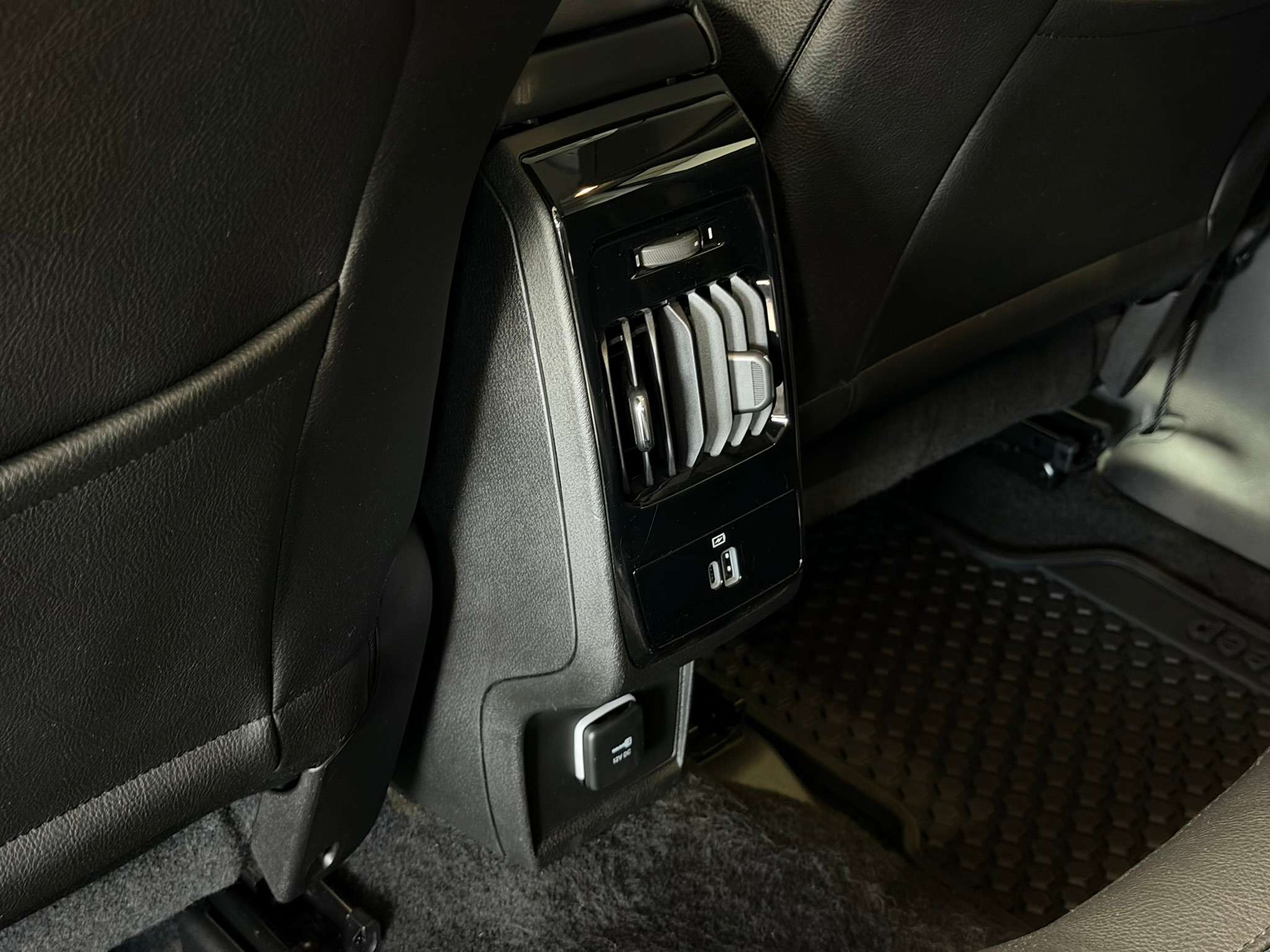 Fahrzeugbild eines Jeep Compass