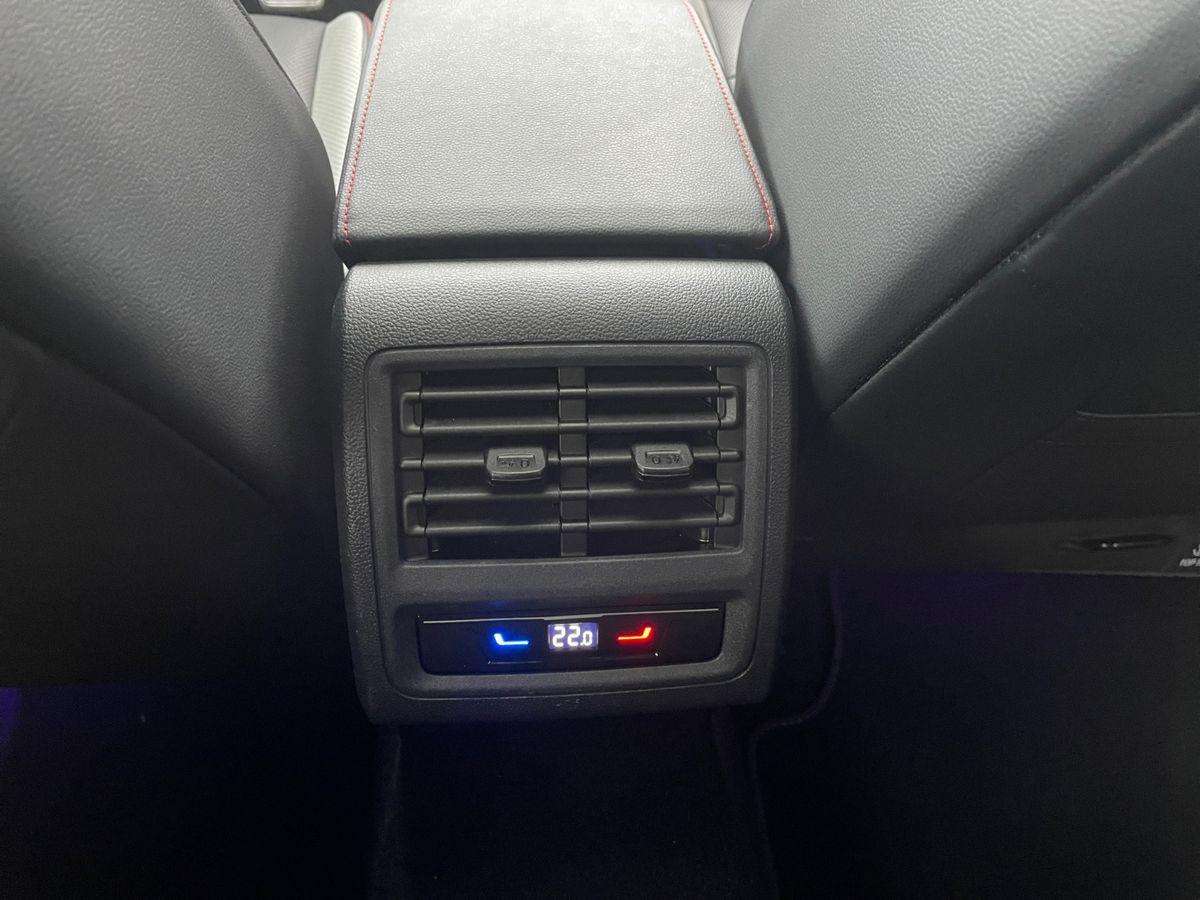 Fahrzeugbild eines Volkswagen Golf