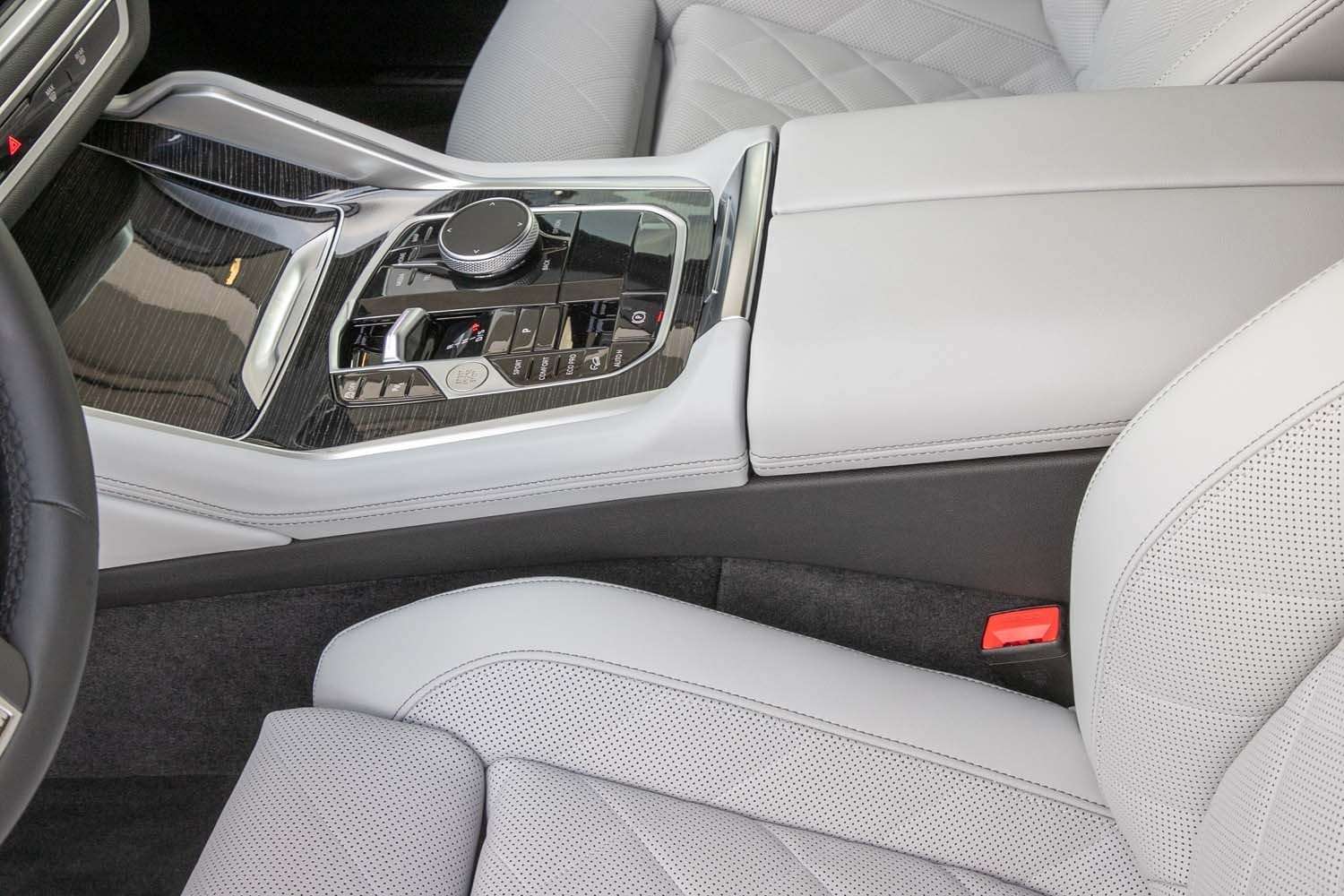 Fahrzeugbild eines BMW X6