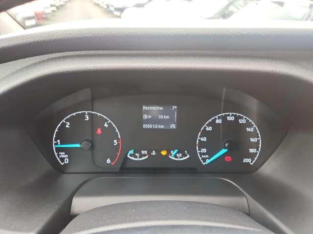 Fahrzeugbild eines Ford Transit Custom