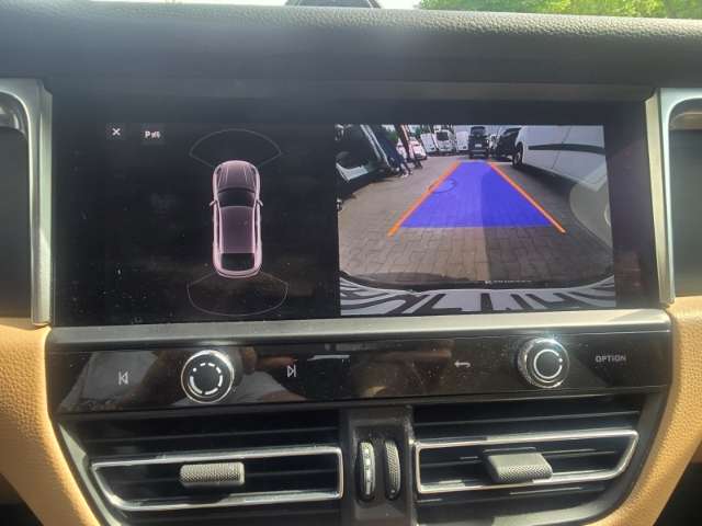 Fahrzeugbild eines Porsche Macan
