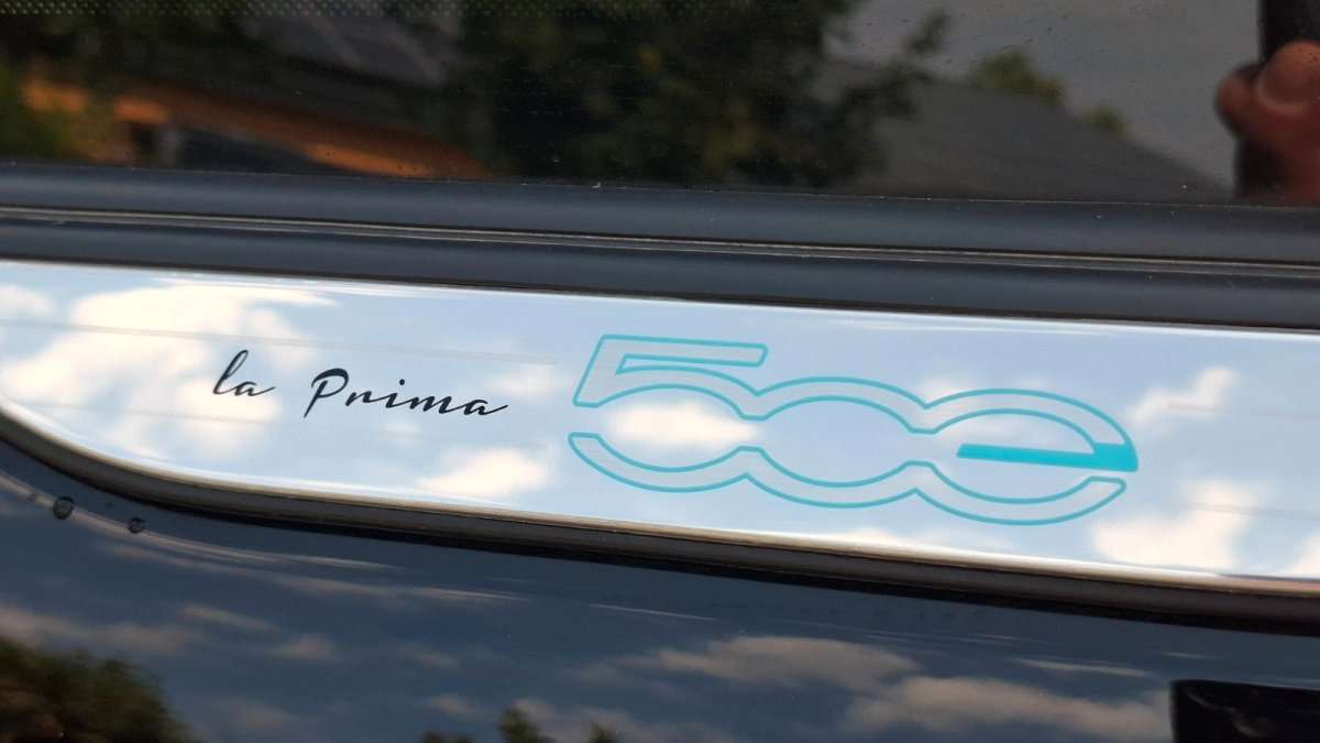 Fahrzeugbild eines Fiat 500