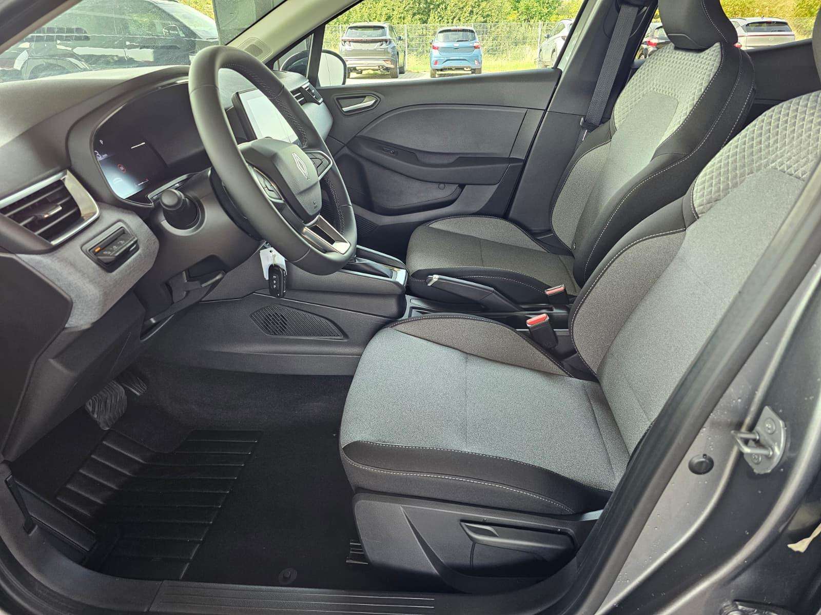 Fahrzeugbild eines Renault Clio