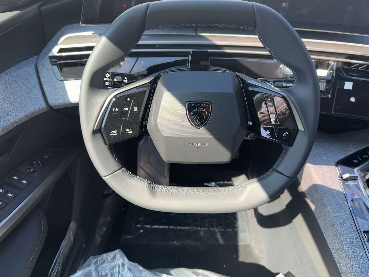 Fahrzeugbild eines Peugeot 3008