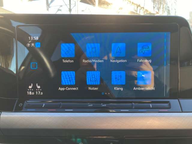 Fahrzeugbild eines Volkswagen Golf